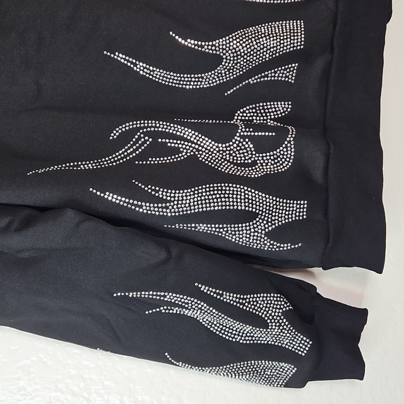 Black Zip-Up Hoodie with Rhinestone Flame Design - Picture 7 of 12